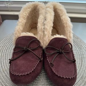 UGG ALENA Slippers Size 10